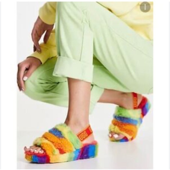 UGG Rainbow Fluff Yeah Slide Cali Collage Size 9 - Picture 1 of 13